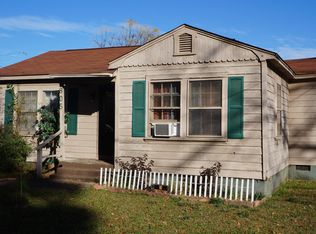 805 E 5th St, Russellville, AR 72801
