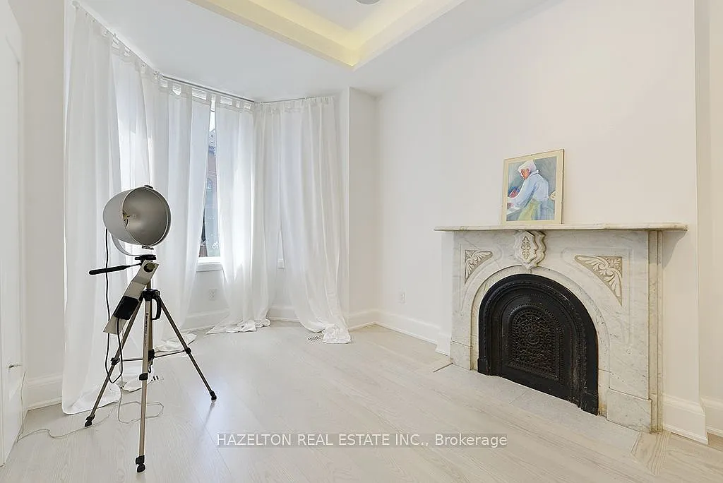 4 bed, $12,500 — Photo 2