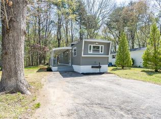 67 Linda Dr, Coventry, RI 02816