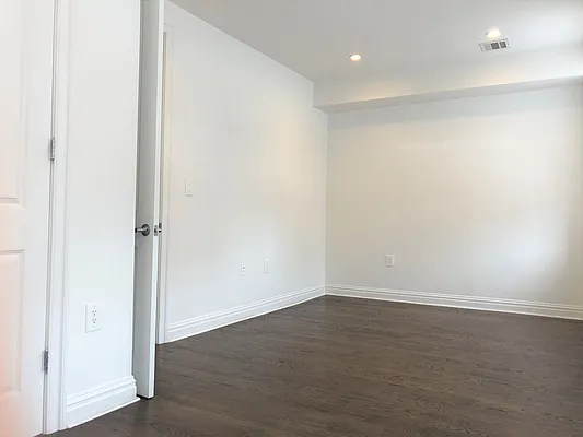 Rented by Gavco Realty Group Inc | media 2