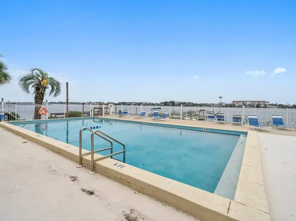 308 Miracle Strip Pkwy SW #27, Fort Walton Beach, FL 32548