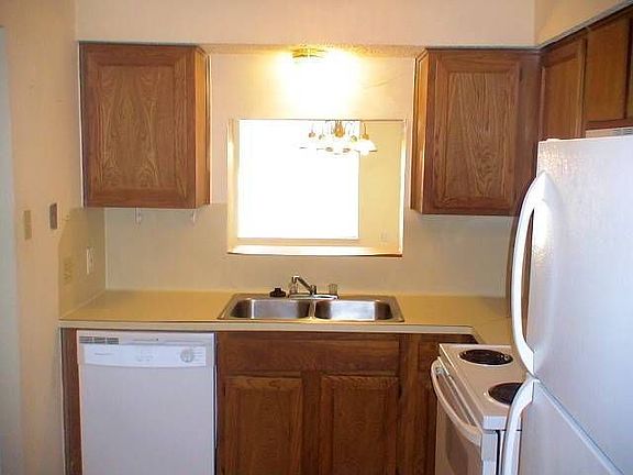 5th image of 6462 Alisa Ln #608
