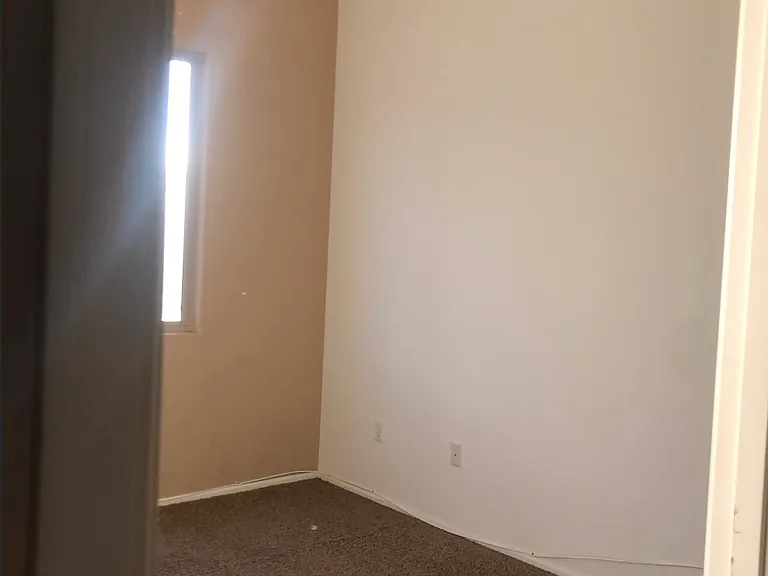 Guest bedroom 3
