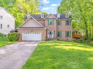 8308 Estpepper Ct, Knoxville, TN 37923