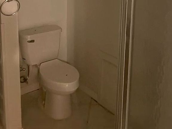 5th image of 1309 Blankenship Dr