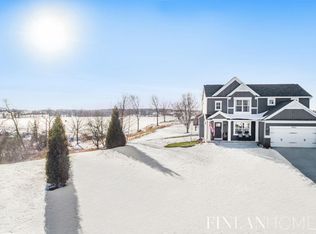 10153 Farm Grove Ct, Caledonia, MI 49316