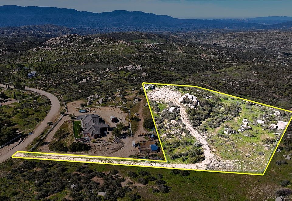 1st image of 975 Crazy Horse Canyon Rd #975