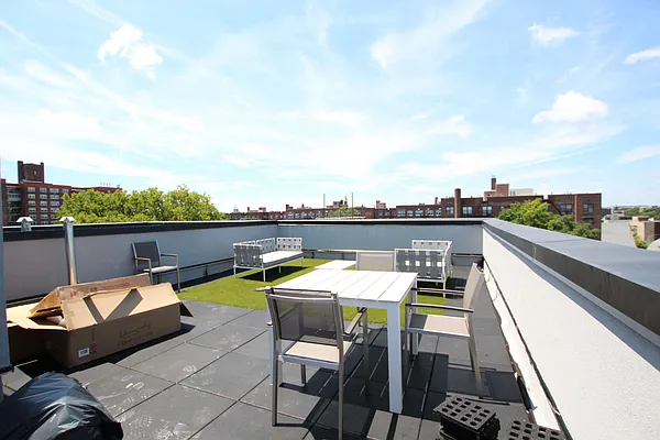 Rented by Nooklyn NYC LLC | media 37