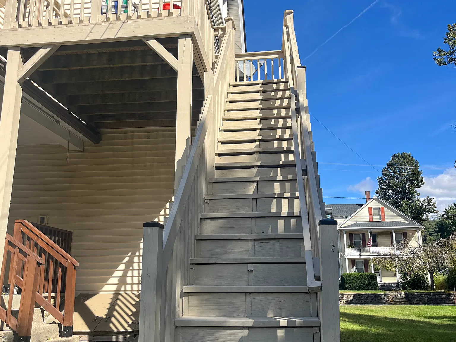 2 bed, 1.0 bath, 1068 sqft, $1,400 — Photo 3
