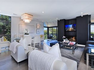 323 N Palm Dr APT 4, Beverly Hills, CA 90210