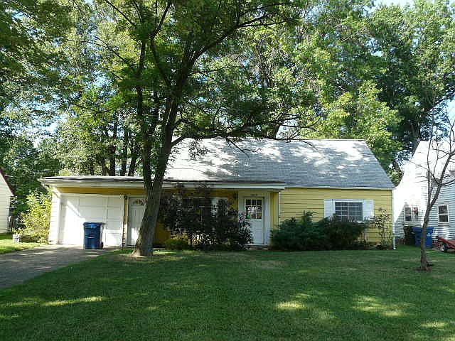 1st image of 4875 Elmwood Dr