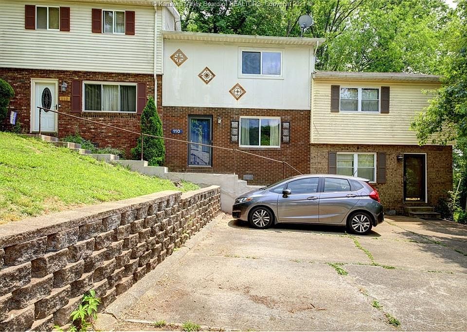 1st image of 110 Town Ct
