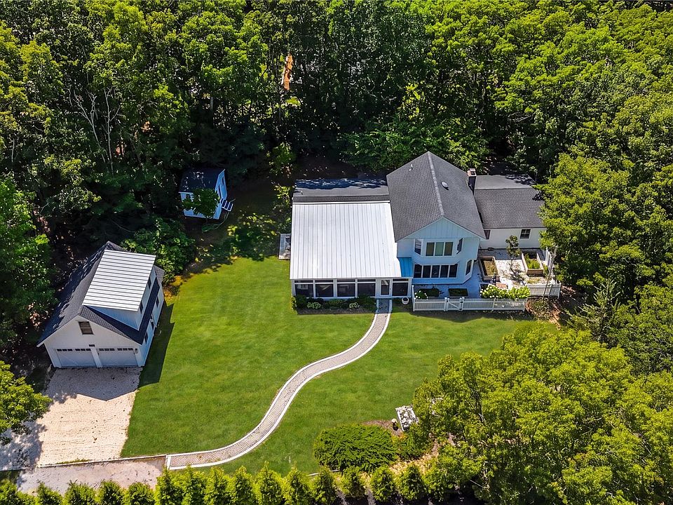 1st image of 36 Breezy Drive
