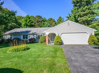 87 Foxglove Rd, Barnstable, MA 02630