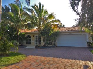 456 Wanaao Rd, Kailua, HI 96734