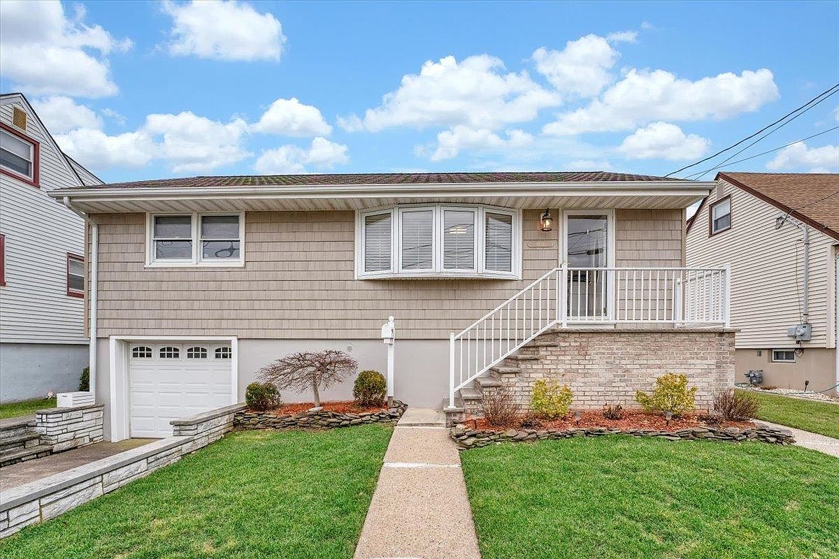 1026 Gillis Pl, Secaucus, NJ 07094 Zillow