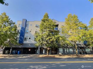 12345 Roosevelt Way NE APT 205, Seattle, WA 98125