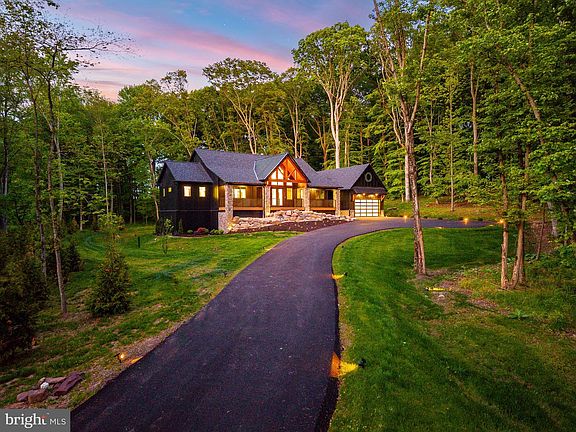 2nd image of 127 S Shady Retreat Rd