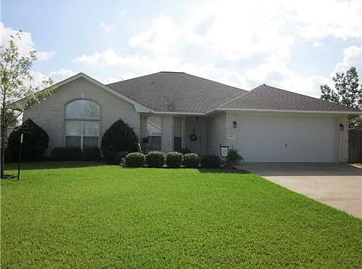 1st image of 1105 Chesapeake Ln