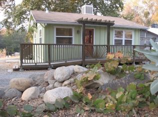 42259 Sierra Dr, Three Rivers, CA 93271