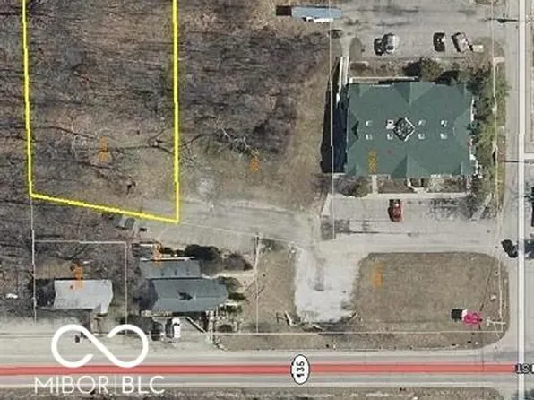 N Van Buren St, Nashville, IN 47448