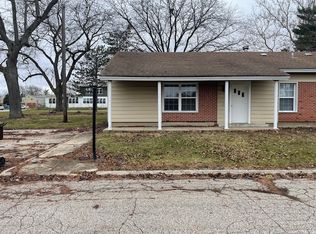 1320 Yakel St, Rantoul, IL 61866