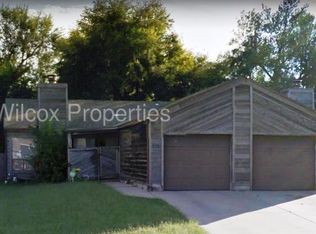 2017 N Old Manor St, Wichita, KS 67208