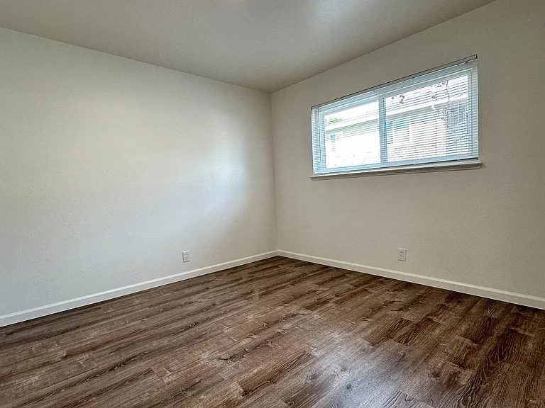 115 Towne Terrace — Photo 7