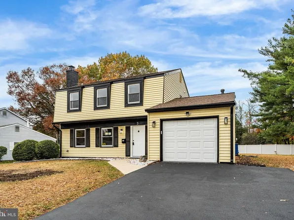 3 Fairmount Dr, Willingboro, NJ 08046