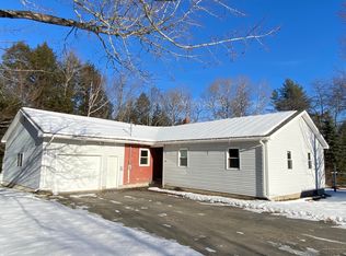 800 Transalpine Rd, Lincoln, ME 04457