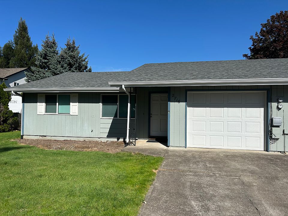 1st image of 2716 NE Leathers Ln