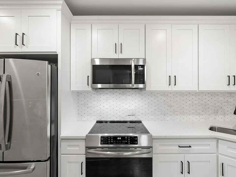 This apartment is under renovation. These pictures show the adjacent apartment, recently completed. Quality and finishes will be consistent.