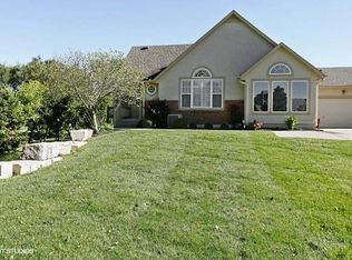 15242 S Greenwood St SUITE 2202, Olathe, KS 66062