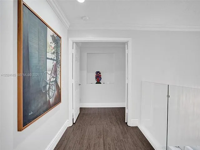 2526 Hunters Run Way — Photo 16