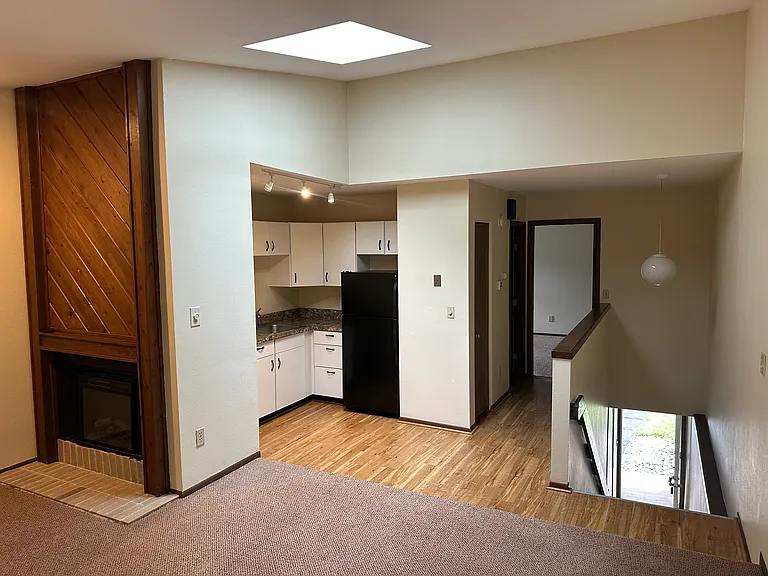 2094 Fox Hollow Dr — Photo 9