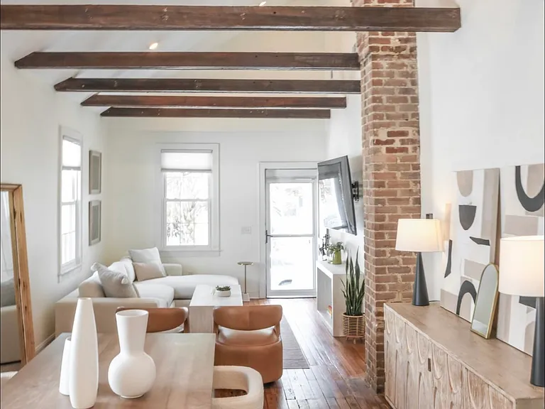 19 N Tracy St — Photo 11