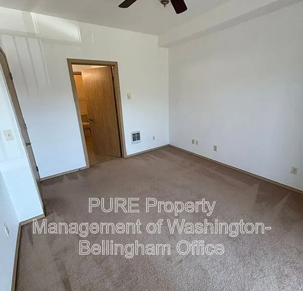 516 Darby Dr #210 — Photo 4