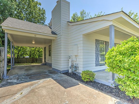 4th image of 6425 Freelark Ln