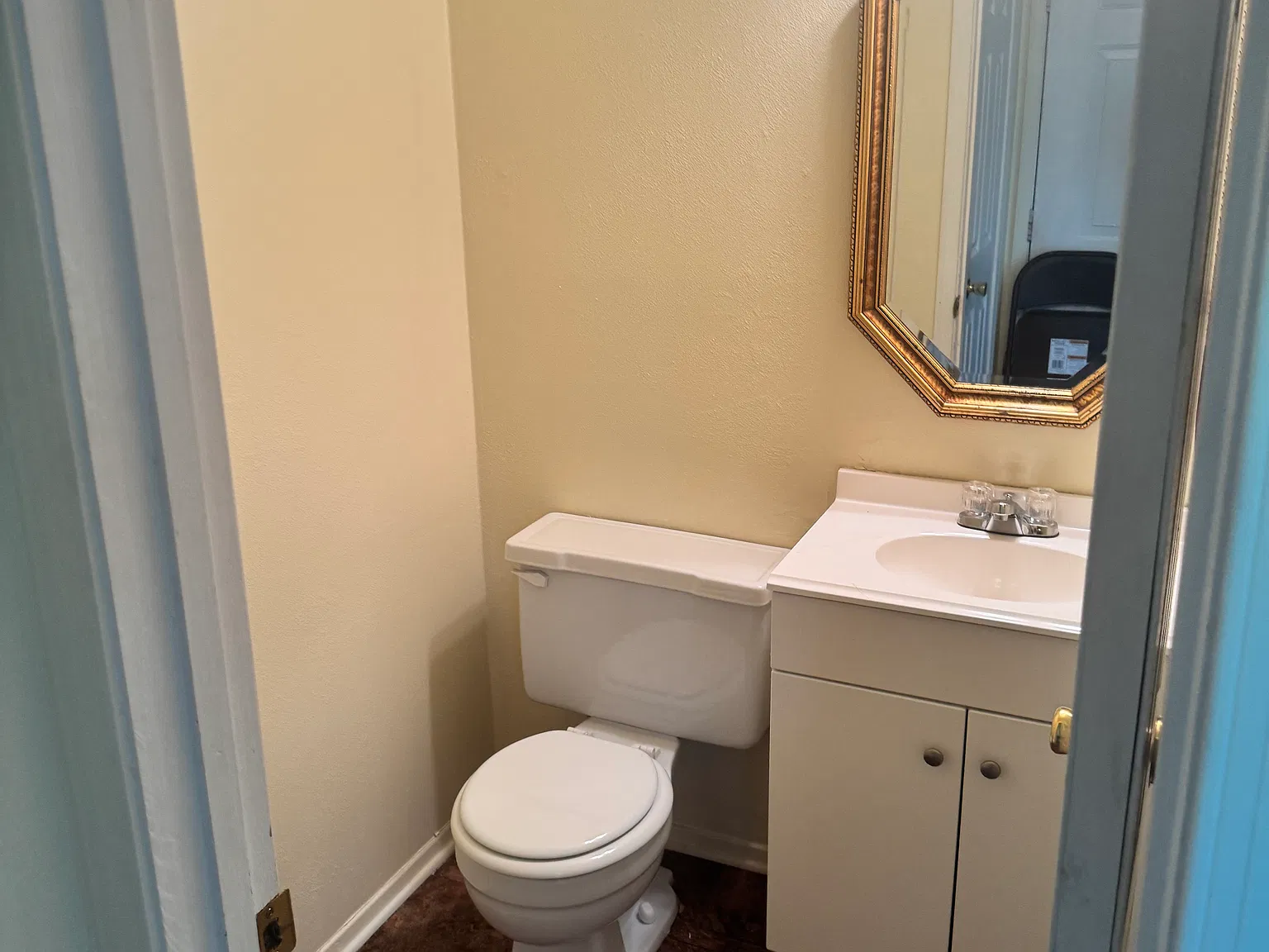 3 bed, 1.5 bath, 1364 sqft, $1,400 — Photo 2