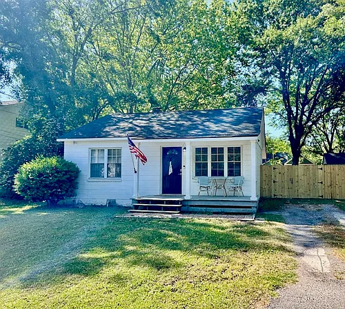 1607 Acacia St Photo 1