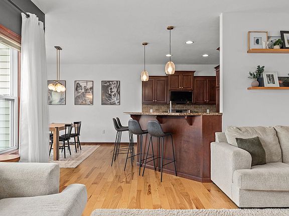 5th image of 4326 E Appleview Dr