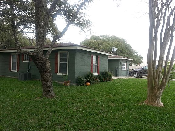2nd image of 703 W Terrace Blvd