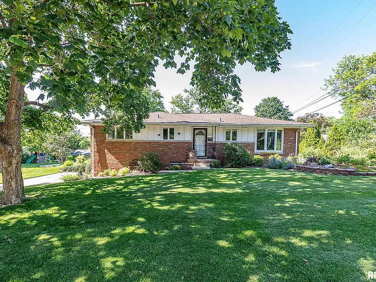 1303 W Teton Dr — Photo 1
