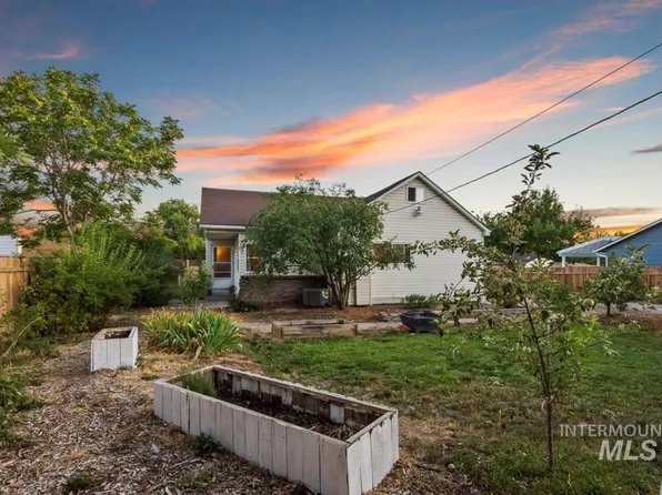 9905 W Granger Ave, Boise, ID 83704