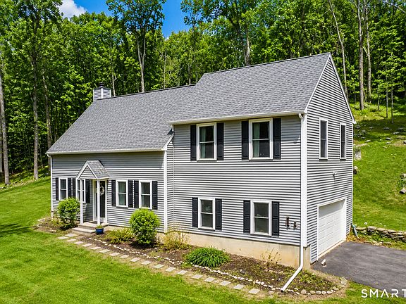 2nd image of 245 Chestnut Hill Road