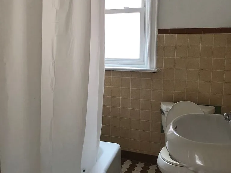 181 Anderson St — Photo 10