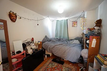 Rented by Rennit Inc.