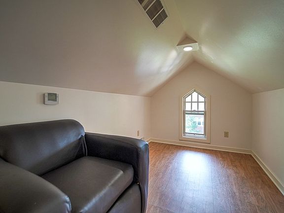 3rd image of 110 W Gilman St #489f06a49