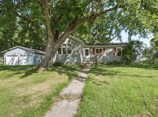 406 E Birch St, Abbotsford, WI 54405