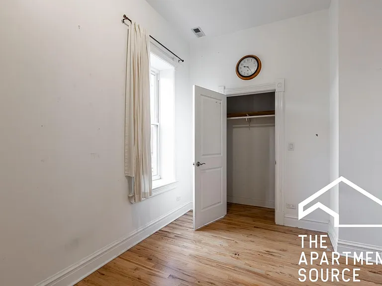 1659 S Throop St #2E — Photo 17
